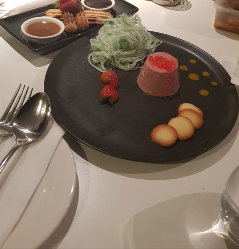 Society Bar & Kitchen - Accommodation Gold Coast 2