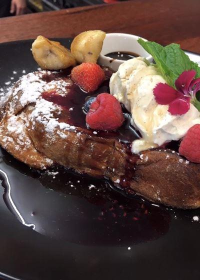 Bridgetown Pottery Restaurant - 1 Gold Coast 7
