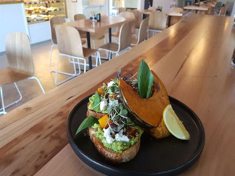 Eden Restaurant & Bar - Gold Coast 4U 7