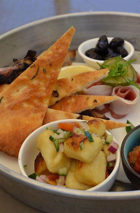 FOS Kitchen & Bar - Accommodation Gold Coast 4