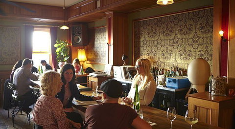 The Dining Haul - 1 Gold Coast 7