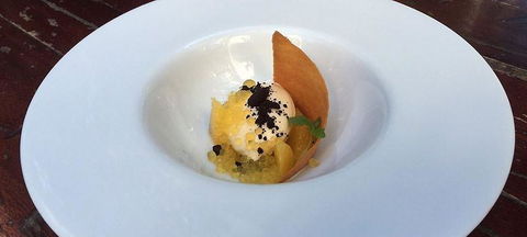 The Trustee Bar & Bistro - Accommodation Gold Coast 3