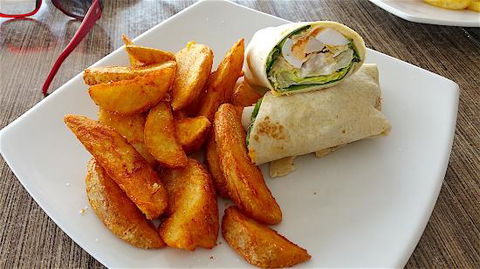 Waterfront Cafe & Restaurant - Accommodation Gold Coast 0