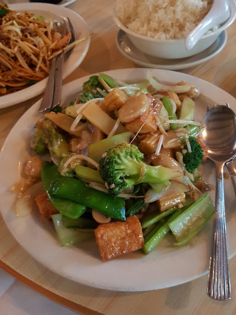 Mei Jing Chinese Restaurant - Accommodation Gold Coast 5