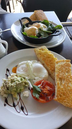 Quarterdeck Dining - Accommodation Gold Coast 0
