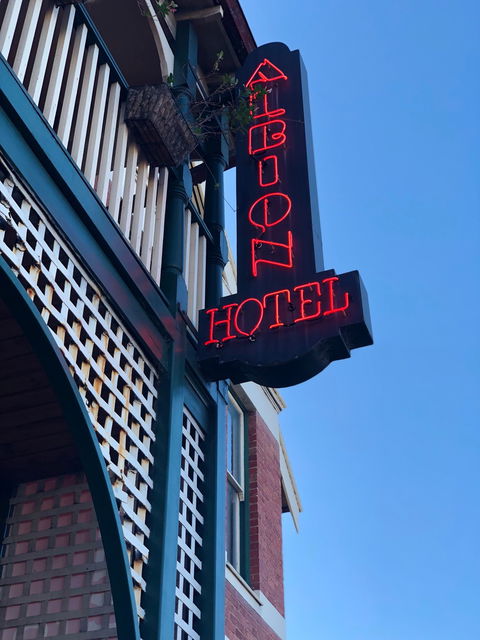 Albion Hotel - Accommodation Gold Coast 2