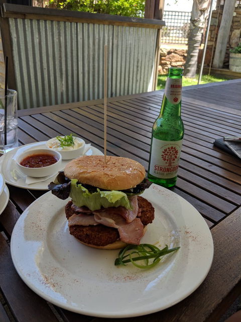 Condingup Tavern - Accommodation Gold Coast 1