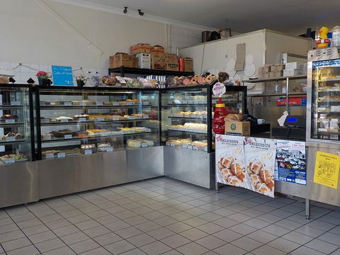 Avon Valley French Hot Bread - Accommodation Gold Coast 0