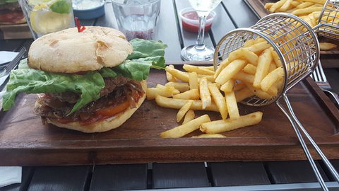 Bill's Bar - Accommodation Gold Coast 0