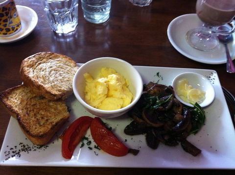 Cafe Portico - Gold Coast 4U 0