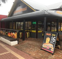 Chicken Treat - Gold Coast 4U