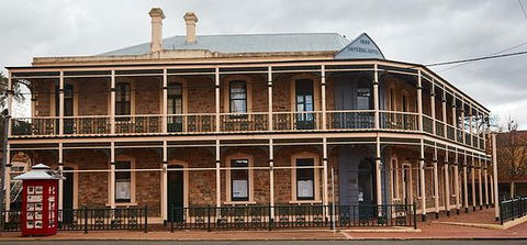 Imperial Homestead - 1 Gold Coast 0