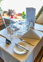 Sails Restaurant - Gold Coast 4U 3