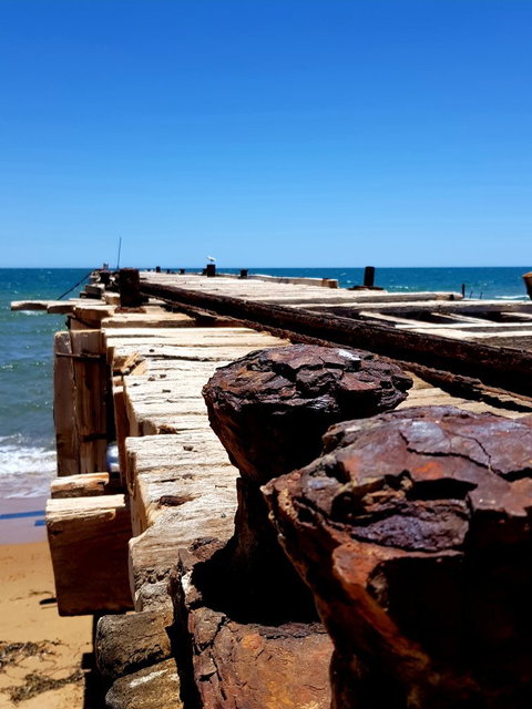 Sunsets Cafe At One Mile Jetty - Accommodation Gold Coast 12