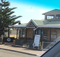 Toun Beach Cafe - Gold Coast 4U