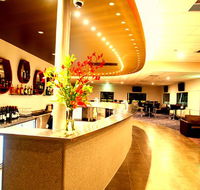 Wavecrest Bar  Bistro - Gold Coast 4U