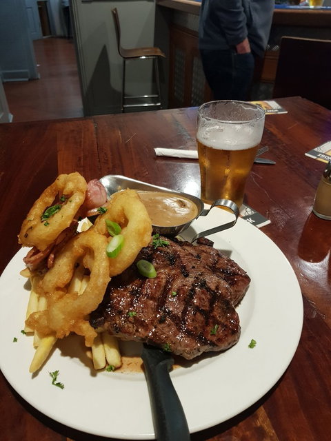 South Aussie Hotel - Accommodation Gold Coast 2