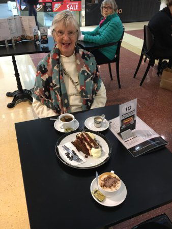 Cafe De Paris - 1 Gold Coast 0