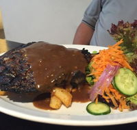 Plough and Harrow Pub and Restaurant