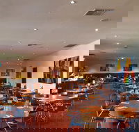 Vegas Restaurant - Gold Coast 4U