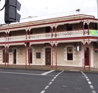Grand Hotel - Accommodation Gold Coast