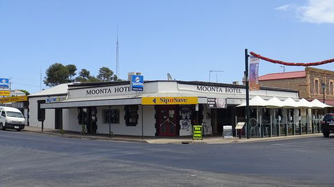 Moonta Hotel - Accommodation Gold Coast 0