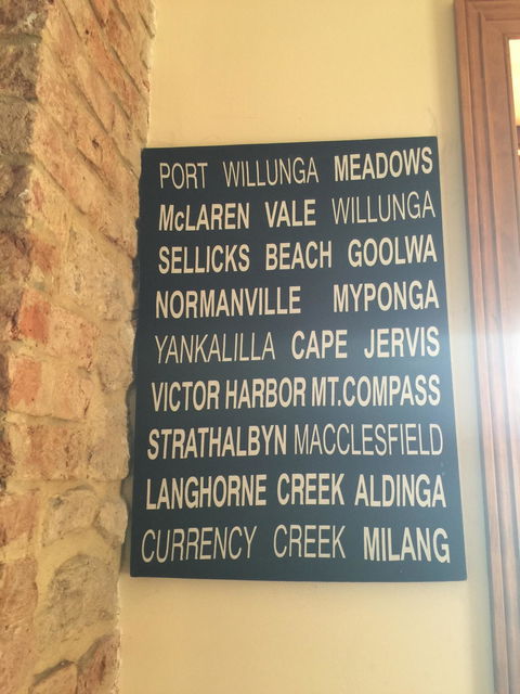 Normanville Hotel Restaurant - 1 Gold Coast 5