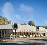 Sevenhill Hotel - Gold Coast 4U