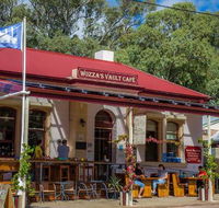 Wozza's Vault Cafe - Gold Coast 4U