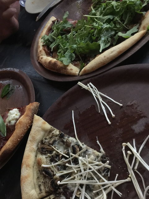 Alfredo's Pizzeria - Accommodation Gold Coast 6