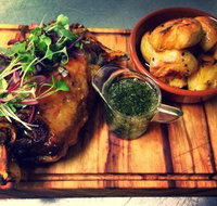 Doug and Pearl - Accommodation Gold Coast