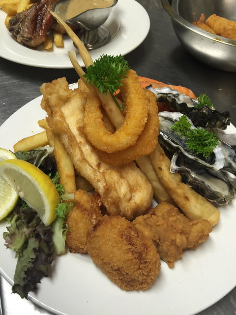 Farmers Arms Tavern - Accommodation Gold Coast 1