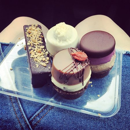 Raw Lovely Two - Accommodation Gold Coast 0