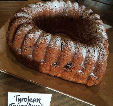 Aquavue Cafe Watersports - 1 Gold Coast 5