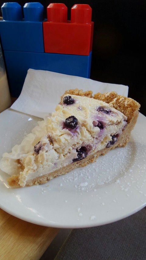 Esher Street Cafe & Deli - Gold Coast 4U 3