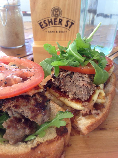 Esher Street Cafe & Deli - Gold Coast 4U 5