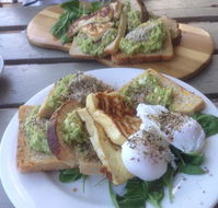 Esher Street Cafe  Deli - Gold Coast 4U