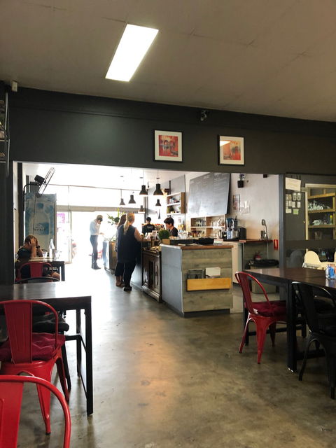 Beaudesert Cafe & Mangiamo Italian Restaurant - 1 Gold Coast 3