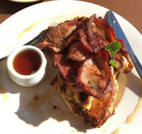 Berkelouw Cafe Eumundi - Accommodation Gold Coast