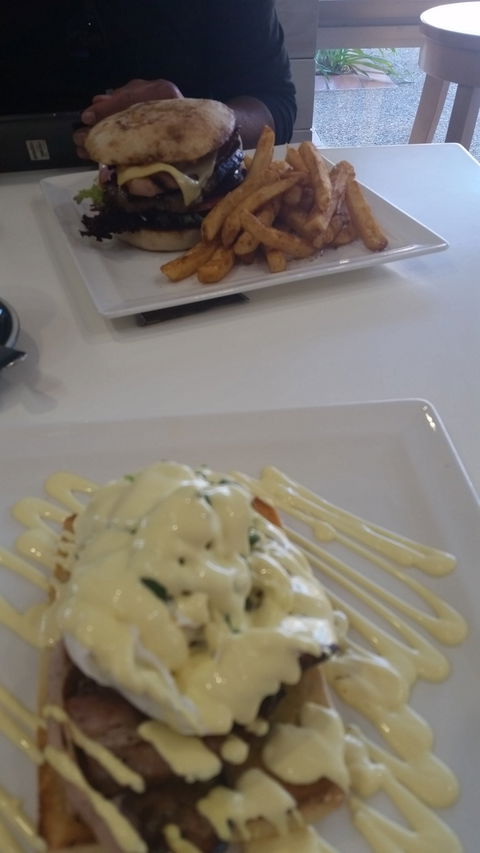 Sails Coffee Lounge - 1 Gold Coast 3