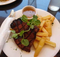 The Seaview Hotel - Gold Coast 4U