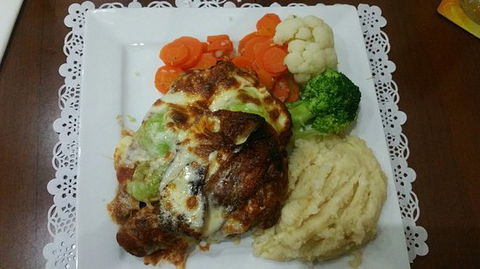 Simons Tavern Restaurant - Accommodation Gold Coast 0