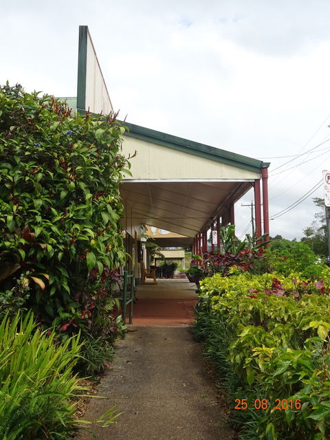 De Millaa's Coffee Shop - Gold Coast 4U 5