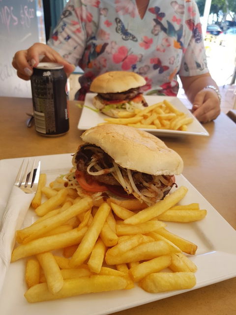 Jetty Seafood And Hamburgers - Accommodation Gold Coast 2