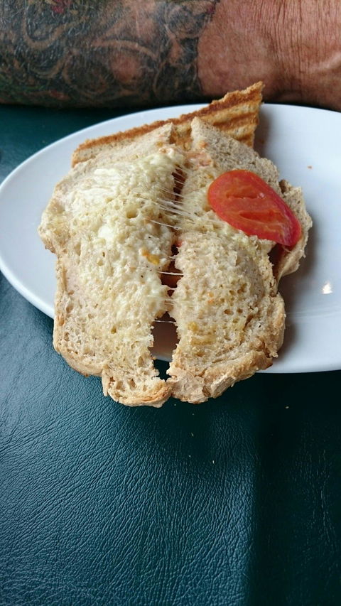 Nanna McGinn's Coffee Shop - 1 Gold Coast 4