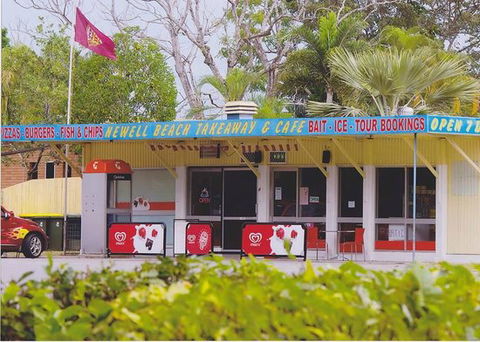 Newell Beach Takeaway And Cafe - Gold Coast 4U 0
