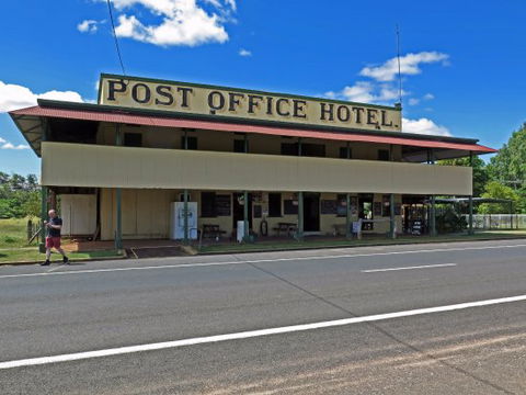 Post Office Hotel - 1 Gold Coast 0