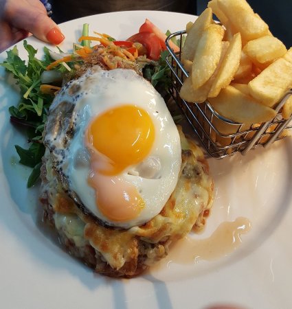 The Home Hotel Bistro - Accommodation Gold Coast 0