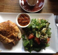 Over The Road Cafe - Gold Coast 4U