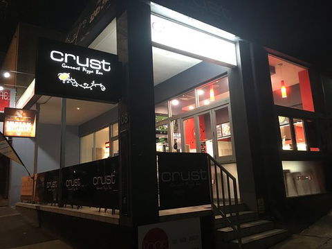 Crust Gourmet Pizza Bar Belmont - Gold Coast 4U 0